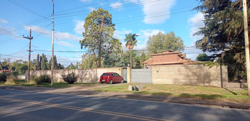 Casa EN VENTA Av. Venini y calle 10 (Ruta 188)