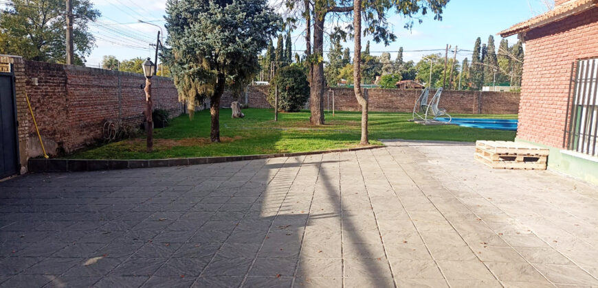 Casa EN VENTA Av. Venini y calle 10 (Ruta 188)