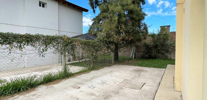 Casas EN ALQUILER en Barrio Champagnat