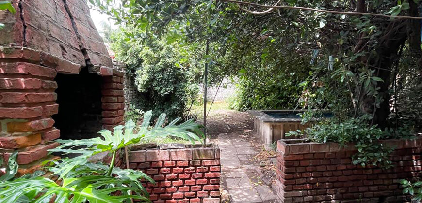 Casa EN VENTA Echevarria al 900