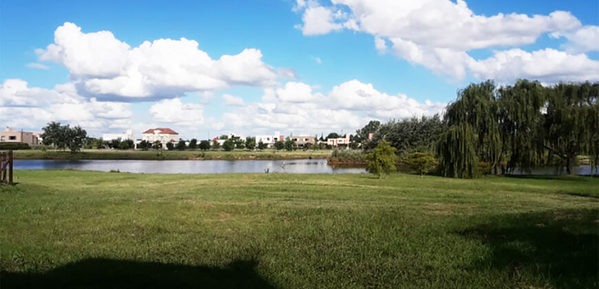 Lotes EN VENTA Club de Campo Club del Lago