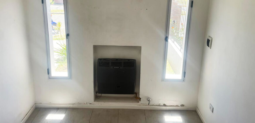 Duplex EN ALQUILER Barrio Champagnat