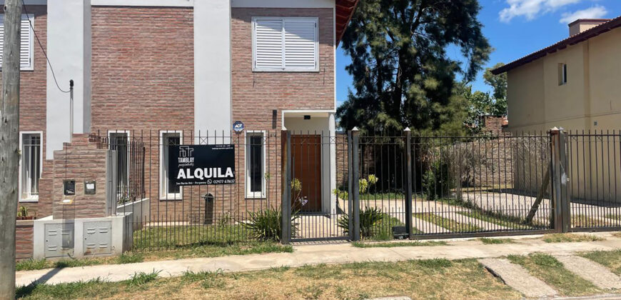 Duplex EN ALQUILER Barrio Champagnat