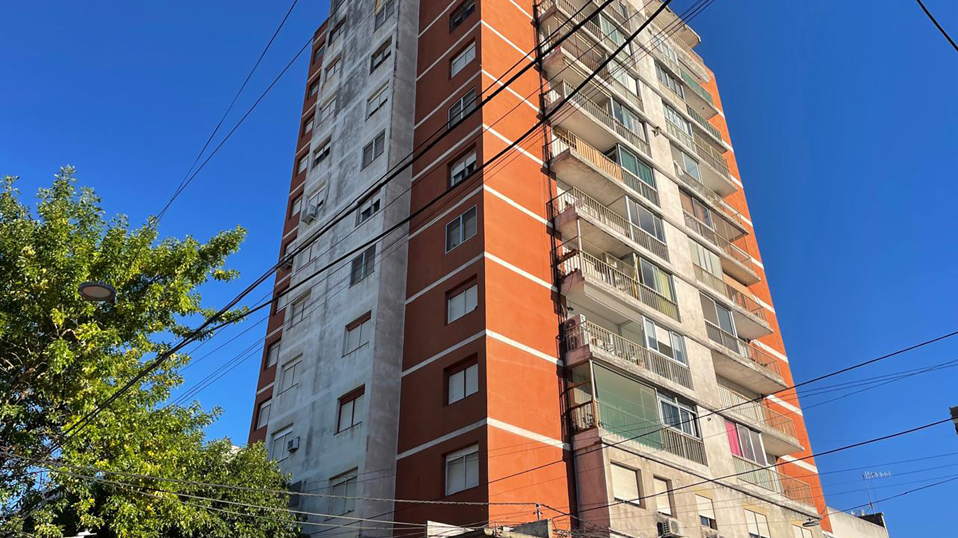 Departamento EN ALQUILER / VENTA en calle Pinto y San Nicolas