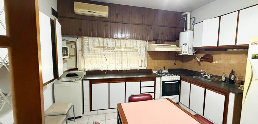 Casa EN VENTA en Barrio Acevedo