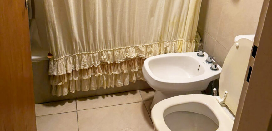 Departamento Sarmiento 176 / NO DISPONIBLE